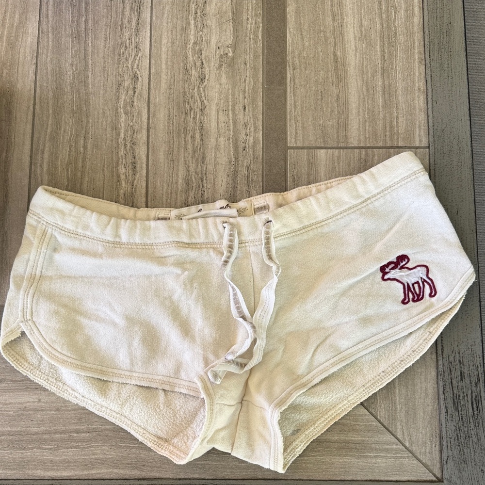 Abercrombie & Fitch White Terry Athletic Shorts with Maroon Moose Patch
